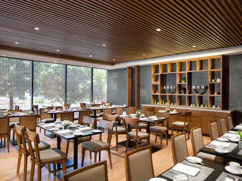 Four Points By Sheraton Jakarta Thamrin Exterior foto