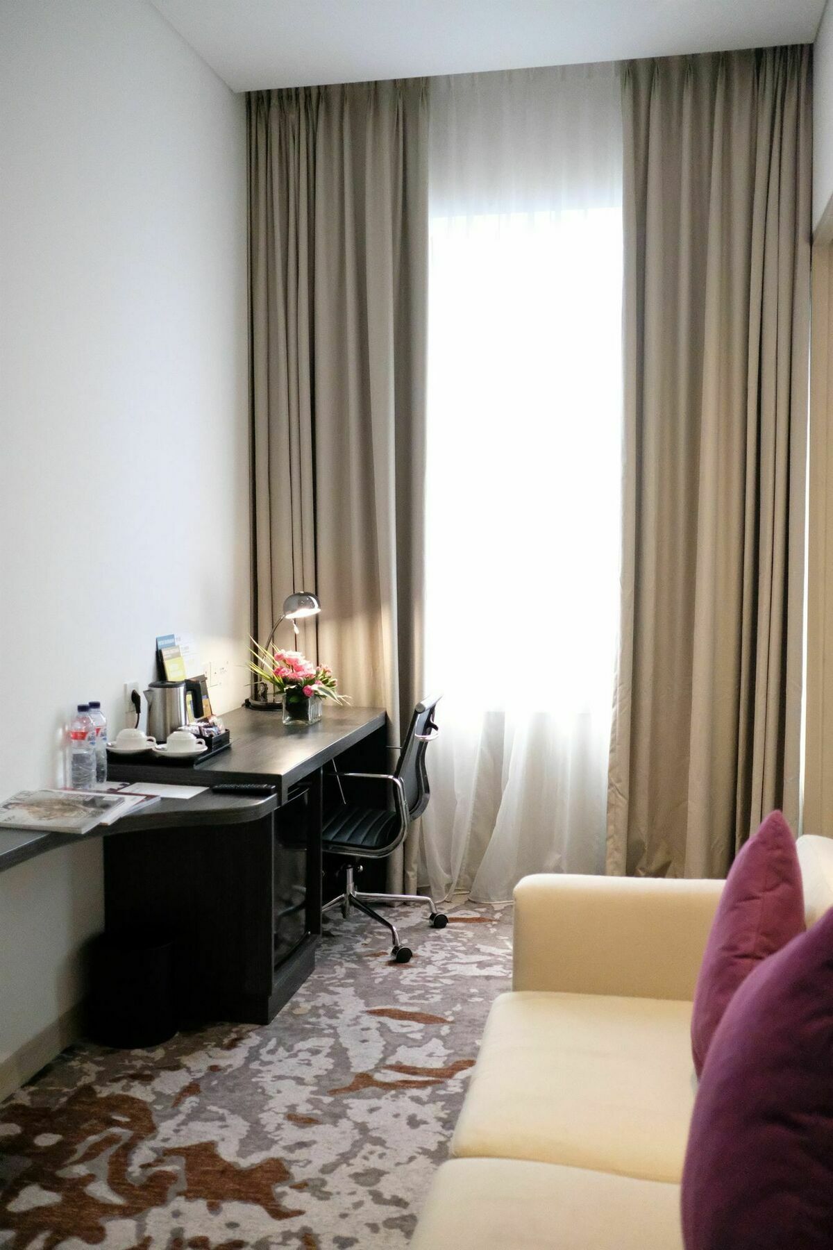 Four Points By Sheraton Jakarta Thamrin Exterior foto